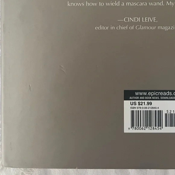 Lauren Conrad, beauty hardcover book - Picture 4 of 5